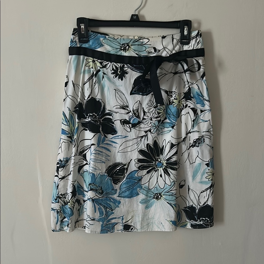 Elegant Floral A-Line Skirt - Blue and Black